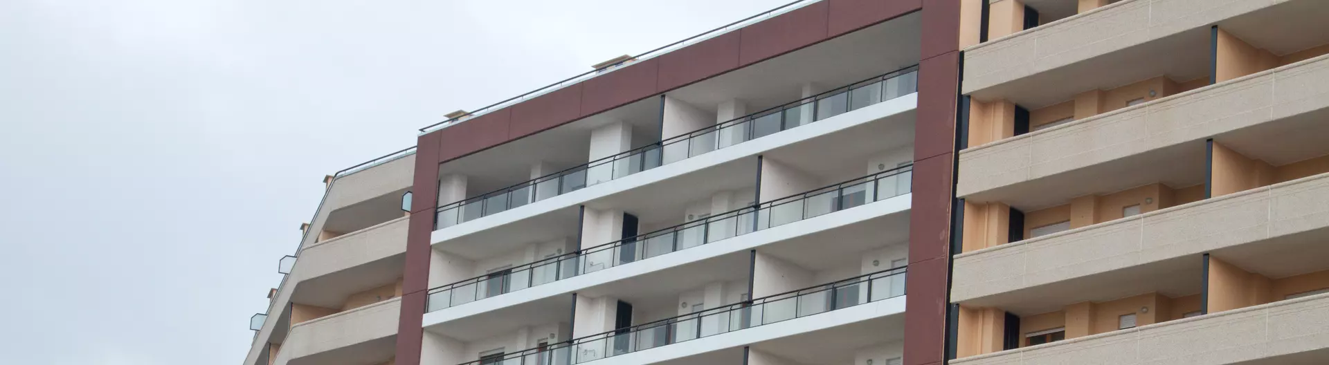 Roma, Via Luigi De Marchi, Fondo Apple