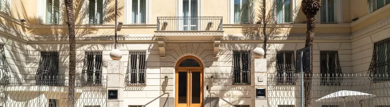 Roma, Via Capo d'Africa 54, Fondo Diamond